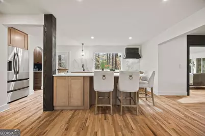 2433 Helmsdale Drive NE, Atlanta, GA 30345 - Photo 10