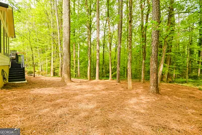 2433 Helmsdale Drive NE, Atlanta, GA 30345 - Photo 4