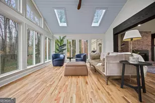 2433 Helmsdale Dr NE, Atlanta, GA 30345 - Photo 16