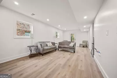 2433 Helmsdale Drive NE, Atlanta, GA 30345 - Photo 24