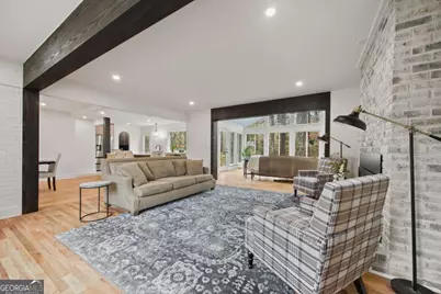 2433 Helmsdale Drive NE, Atlanta, GA 30345 - Photo 14