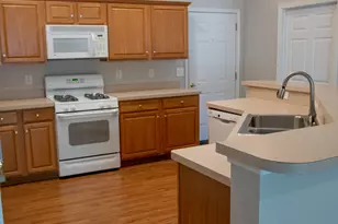 2367 Barrett Cottage Pl, Marietta, GA 30066 - Photo 4