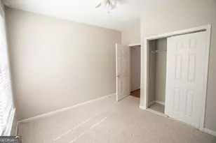 2367 Barrett Cottage Pl, Marietta, GA 30066 - Photo 14