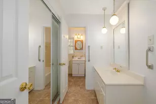 2350 Oxbow Cir, Stone Mountain, GA 30087 - Photo 28