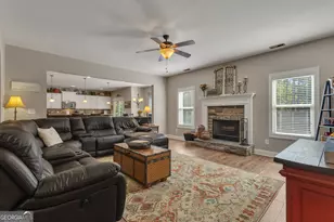 360 Walden Pond Way, Senoia, GA 30276 - Photo 10