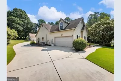886 Jefferson Walk Circle, Jefferson, GA 30549 - Photo 6