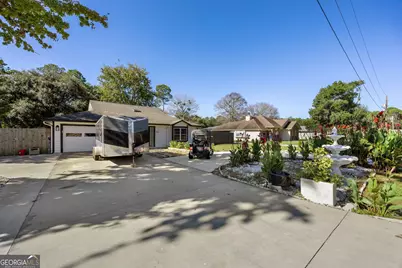 203 Foxwood Circle, Saint Marys, GA 31558 - Photo 4