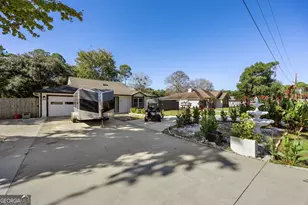 203 Foxwood Cir, Saint Marys, GA 31558 - Photo 4