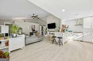 203 Foxwood Cir, Saint Marys, GA 31558 - Photo 12