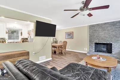 450 Valley Woods Circle SE, Conyers, GA 30094 - Photo 4