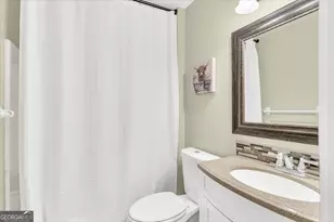 450 Valley Woods Cir SE, Conyers, GA 30094 - Photo 16