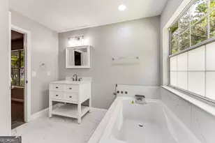 140 Lake Ashley Dr, Kingsland, GA 31548 - Photo 14