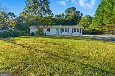 3517 Ridgecrest Drive, Powder Springs, GA 30127 - Photo 4