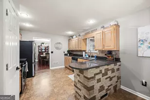 22 Laurel Park Dr, Cleveland, GA 30528 - Photo 8