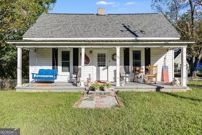 155 W Atlanta Street, Tallapoosa, GA 30176 - Photo 1