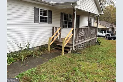 145 Goldust Avenue, Clarkesville, GA 30523 - Photo 2