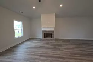 1060 Madison Hills Dr, Madison, GA 30650 - Photo 2