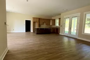 121 Marshall Rd NE, Milledgeville, GA 31061 - Photo 6