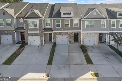 6415 Shalks Crossing Drive, Lithonia, GA 30058 - Photo 2