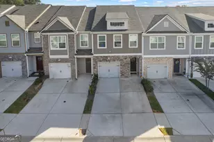 6415 Shalks Crossing Drive, Lithonia, GA 30058 - Photo 2