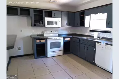 1475 Ben Gay Way, Hinesville, GA 31313 - Photo 4