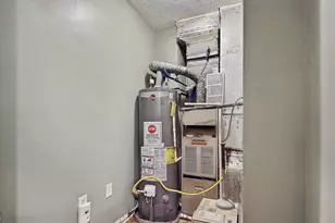 202 Montclair Dr, Calhoun, GA 30701 - Photo 4