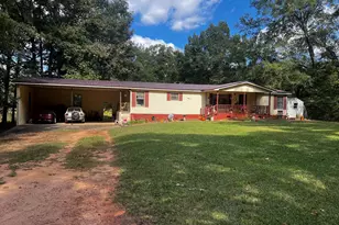 50 E Lake Ct, Sandersville, GA 31082 - Photo 2