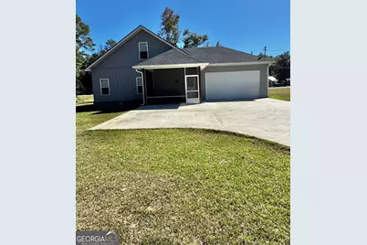 211 E Brazell Street, Reidsville, GA 30453 - Photo 2