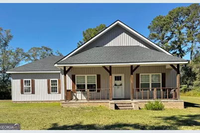 211 E Brazell Street, Reidsville, GA 30453 - Photo 1