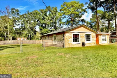 246 W Peach Avenue, Kingsland, GA 31548 - Photo 2