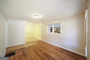 225 Knottingham Dr, Athens, GA 30606 - Photo 4