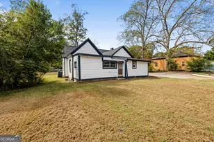 228 Oak Dr, Social Circle, GA 30025 - Photo 6