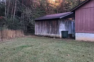 302 Cantrell Rd, Cleveland, GA 30528 - Photo 4