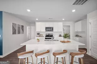 1024 Lakes Blvd, Brunswick, GA 31525 - Photo 14