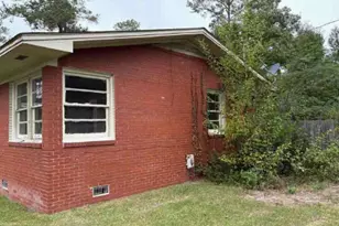 904 Barbara Circle, Moultrie, GA 31768 - Photo 2