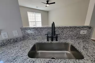 2274 Nicole Dr, Hampton, GA 30228 - Photo 12