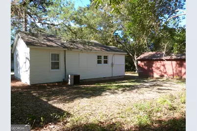 607 E Jones Avenue, Statesboro, GA 30458 - Photo 10