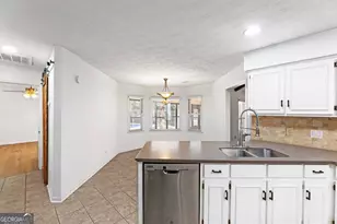 4524 Hedingham Ln, Columbus, GA 31907 - Photo 10