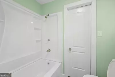 241 S Elm Lane, Jesup, GA 31546 - Photo 10