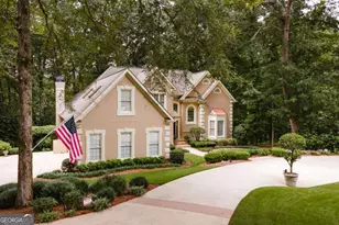 295 Blue Heron Dr, Athens, GA 30605 - Photo 2