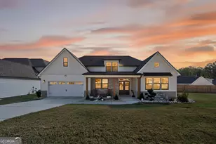 40 Long Branch Trail, Sharpsburg, GA 30277 - Photo 2