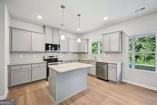 11137 Suria Dr, Covington, GA 30014 - Photo 8