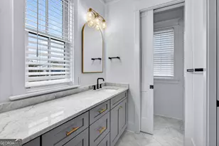 551 E Gwinnett St, Savannah, GA 31401 - Photo 22