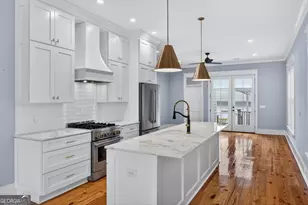 551 E Gwinnett St, Savannah, GA 31401 - Photo 6