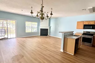 3871 Pleasant Oaks Dr, Lawrenceville, GA 30044 - Photo 12