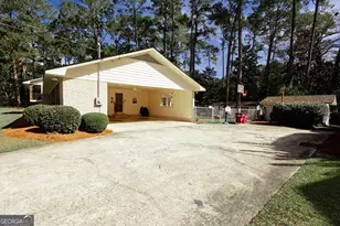 2021 Emory Dr, Tifton, GA 31794 - Photo 6