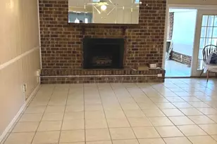 102 Pine Grove Dr, Savannah, GA 31419 - Photo 4