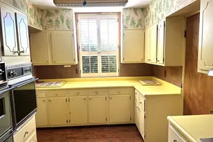 550 S Hill St, Griffin, GA 30224 - Photo 22