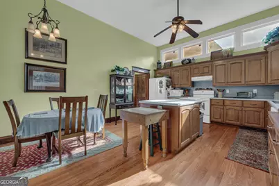 105 S Thomas Street, Elberton, GA 30635 - Photo 28