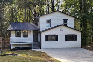 5406 Megan Rd, Stone Mountain, GA 30088 - Photo 2